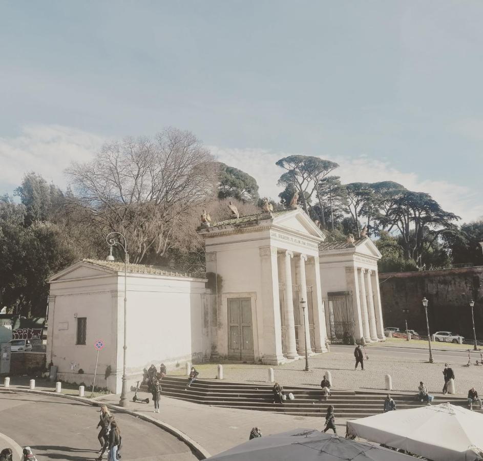 Appartamento Al Centro Di Roma Bosuiterome Exterior photo